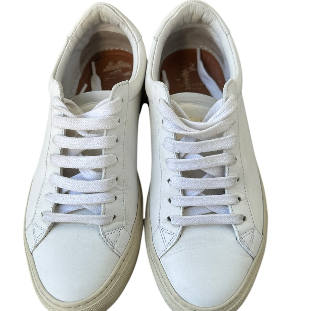 Givenchy White Leather Low Top Sneakers EU 36 / US 6 - Women. - Picture 3 of 16